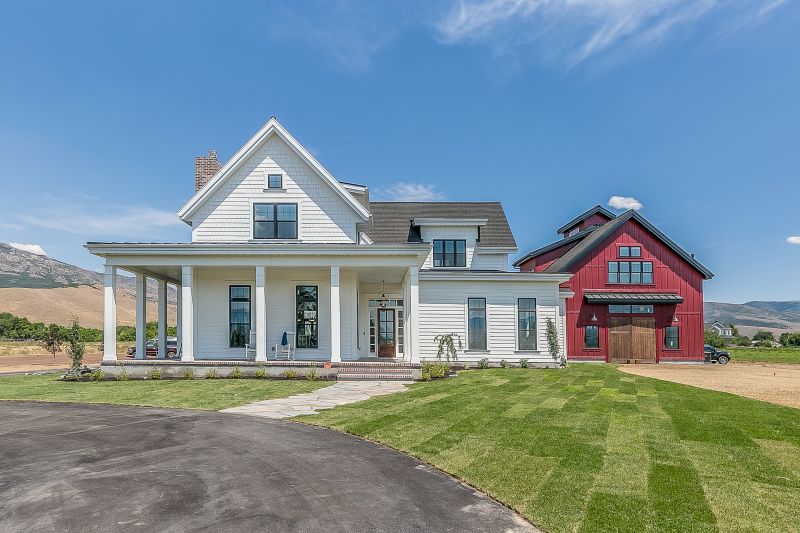 Best Barn Siding Replacement Contractors in Easton, MD
